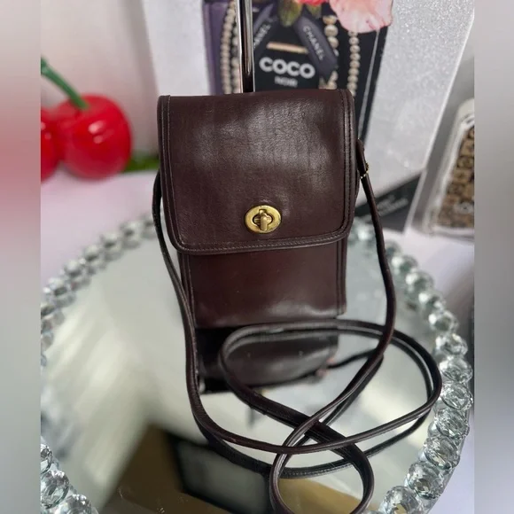 Coach Vintage Scooter Brown leather crossbody bag - Picture 4 of 6